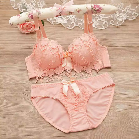 Embroidery Flower Women Underwire Push up Lace Heart Shape Underwear Young Girl Bra and Panties Set